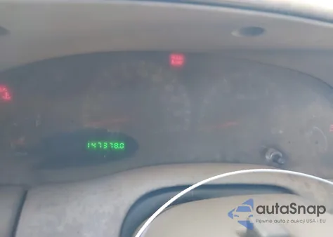 2000 Ford Expedition Xlt from USA, damaged, VIN 1FMPU16L7YLB57203